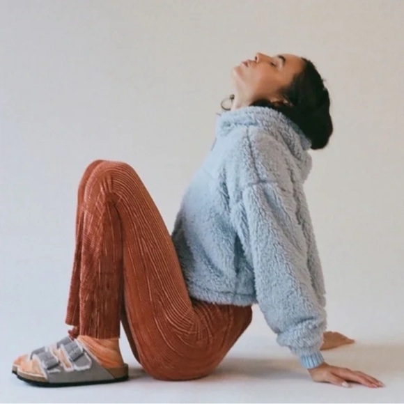 BDG Jackets & Blazers - BDG (Urban Outfitters) hooded, cropped teddy jacket. Sherpa. Zip-up.